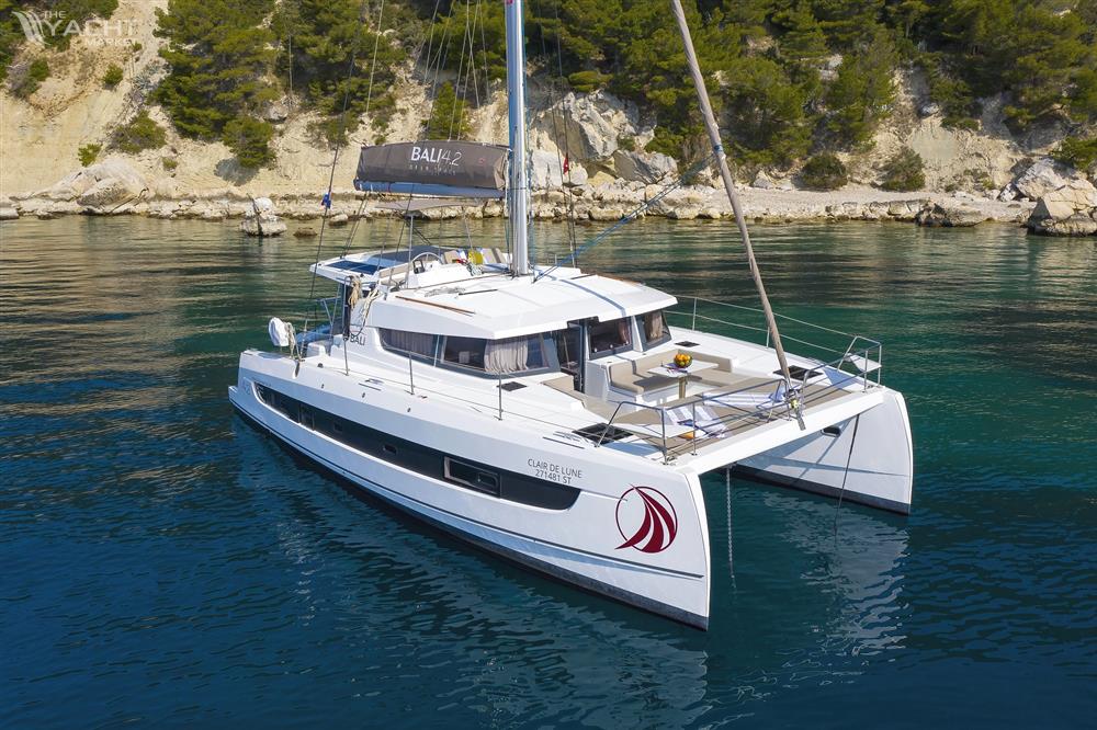 Bali Catamarans 4.2
