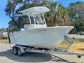 Sea Fox 228 Commander