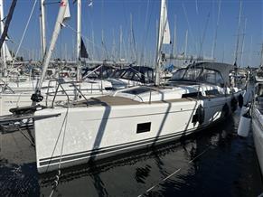 Hanse 418