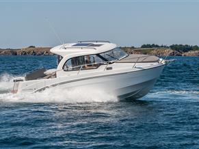 Beneteau Antares 8