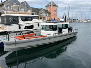 Axopar 28 Cabin R-Version