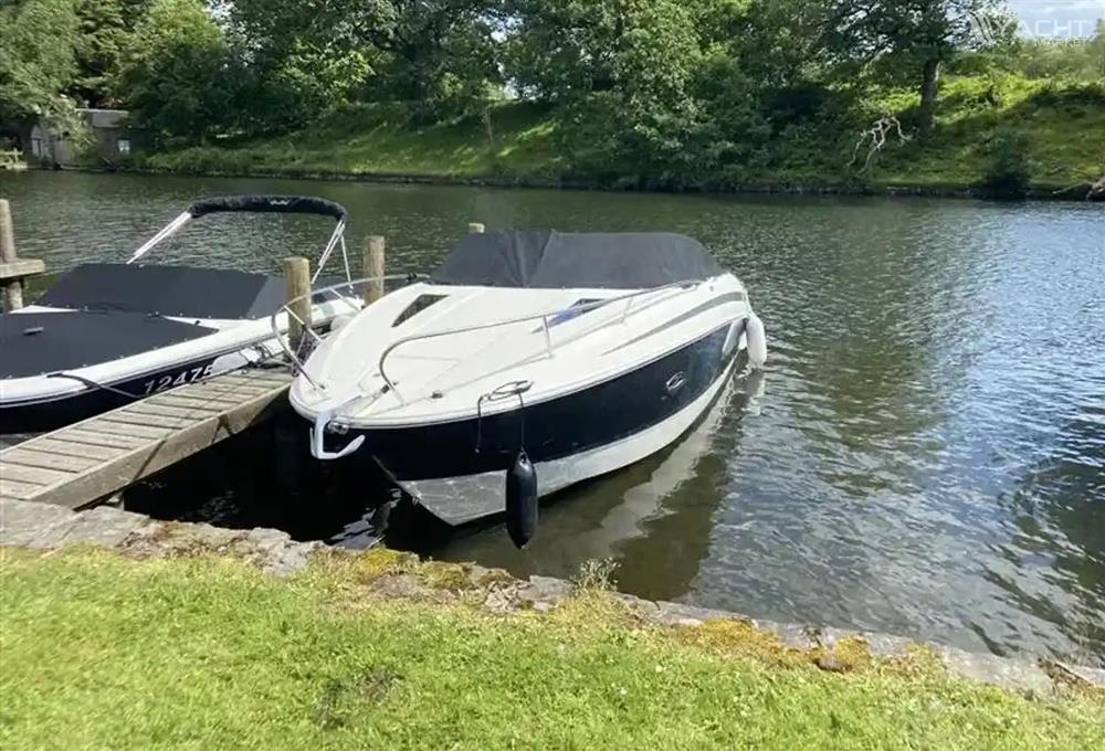 Bayliner 742 Cuddy