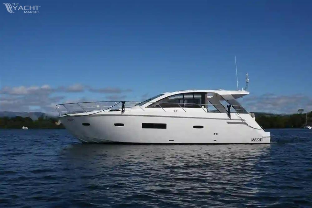 Sealine SC42