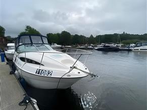 Bayliner 245 Cruiser
