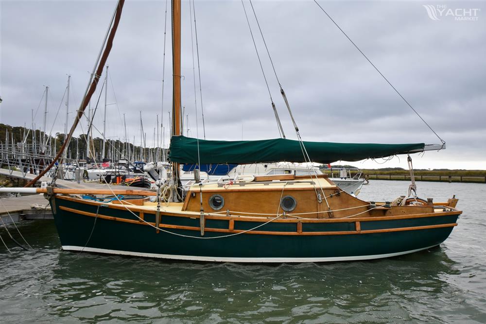 Tamarisk 24