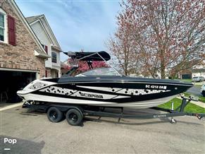 Scarab 255 id wake edition
