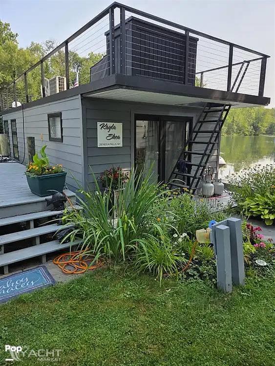 East Coast Houseboats Freedom 40 - 2021 East Coast Houseboats Freedom 40 - Photo #1