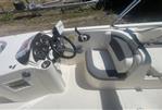 Bayliner Element F21 - HELM