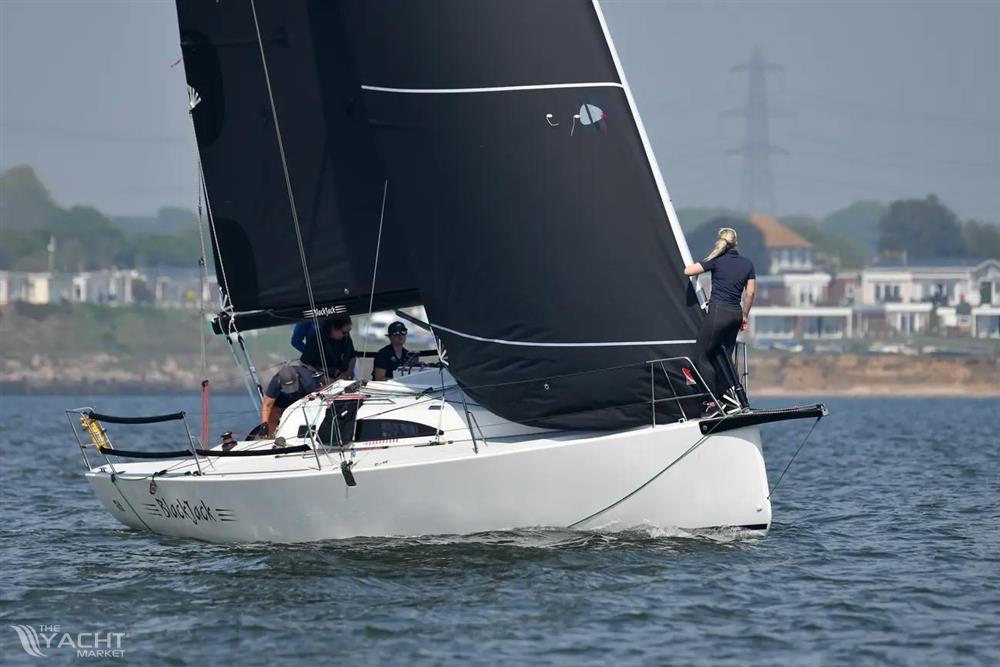J Boats J99