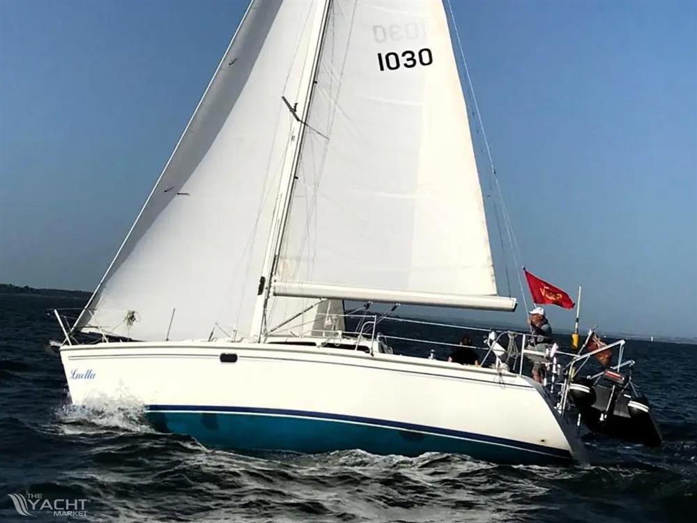 Catalina 320