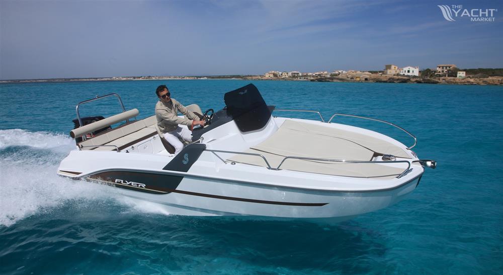 Beneteau FLYER 6.6 Sundeck - 124i9694_sundeck_nav