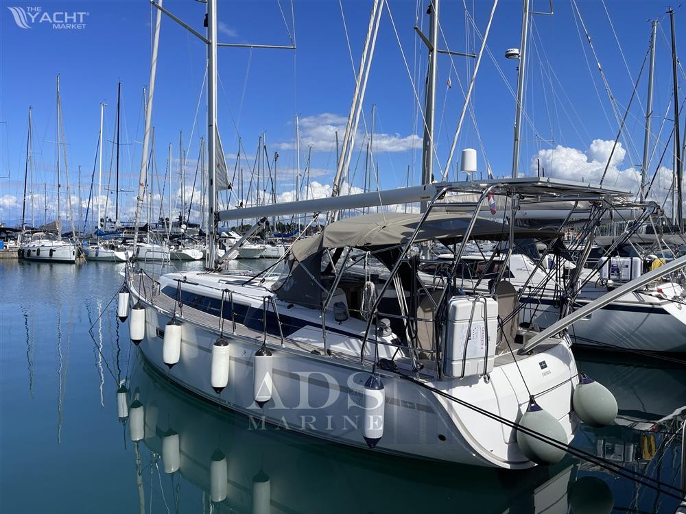 Bavaria Cruiser 37 Style - 01