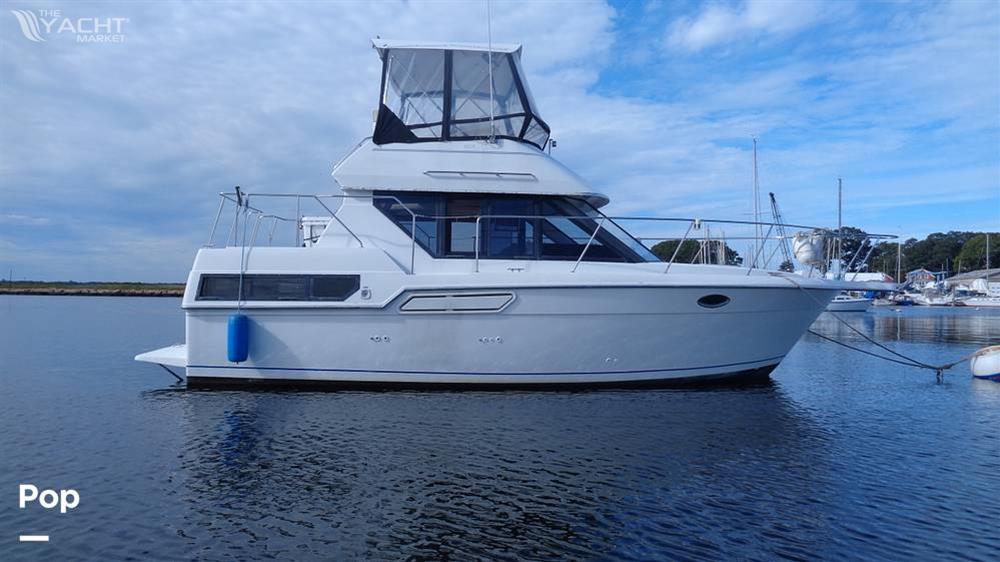 Carver 300 Aft Cabin - 1992 Carver 300 Aft Cabin - Photo #1