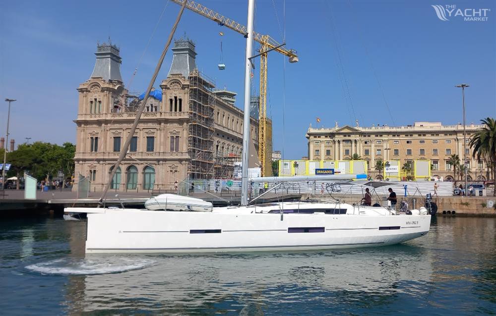 Dufour Yachts 560 Grand&#39;Large - Dufour 560GL sailing