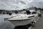 Broom Monarch Ocean 42