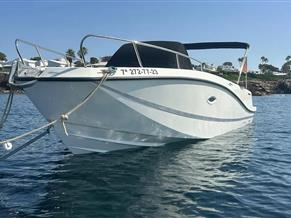 Quicksilver 755 Sundeck