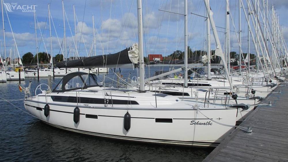 Bavaria Cruiser 37