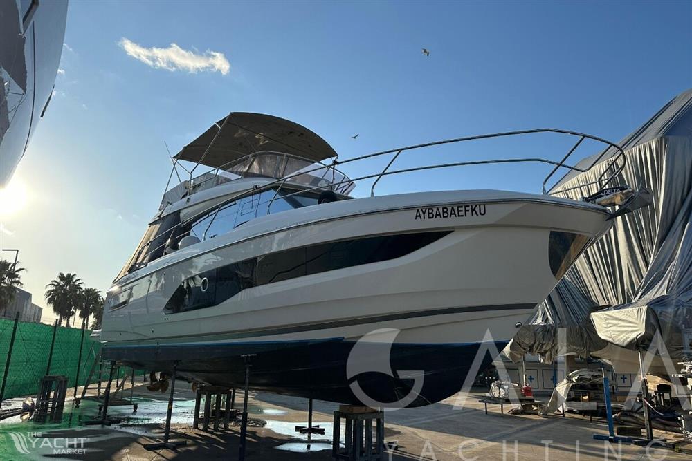 PRESTIGE Prestige 420 FLY