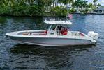 Boston Whaler 330 Outrage