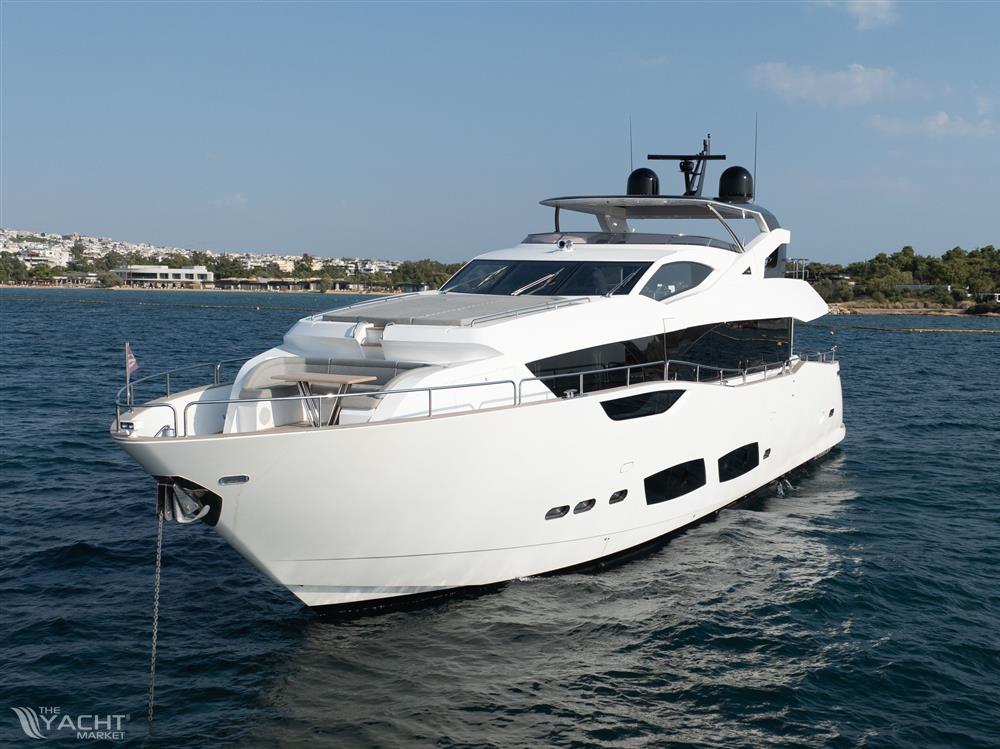 Sunseeker 95 Yacht