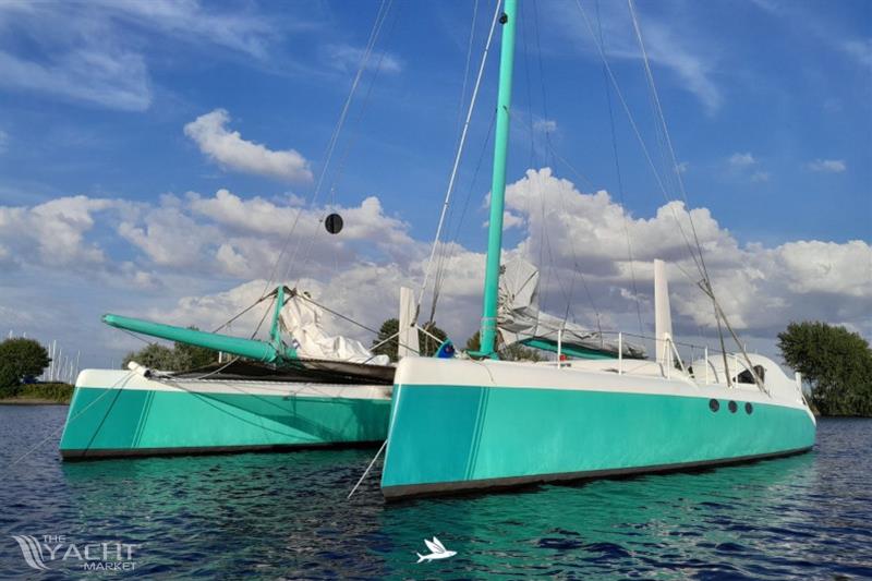  52 ONE OFF Performance Catamaran