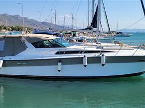 Sea Ray 390 Express Cruiser