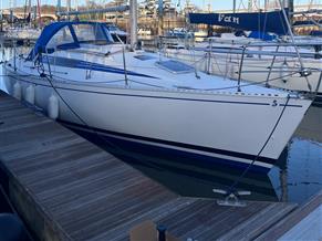 Beneteau First 29