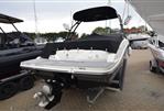 SeaRay 230SPX Bowrider