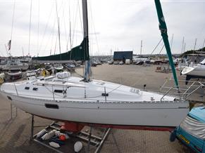 Beneteau Oceanis 351