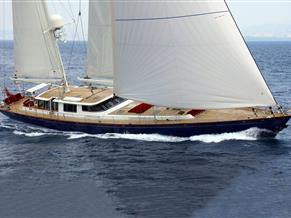 CAMPER & NICHOLSONS 128 Ketch