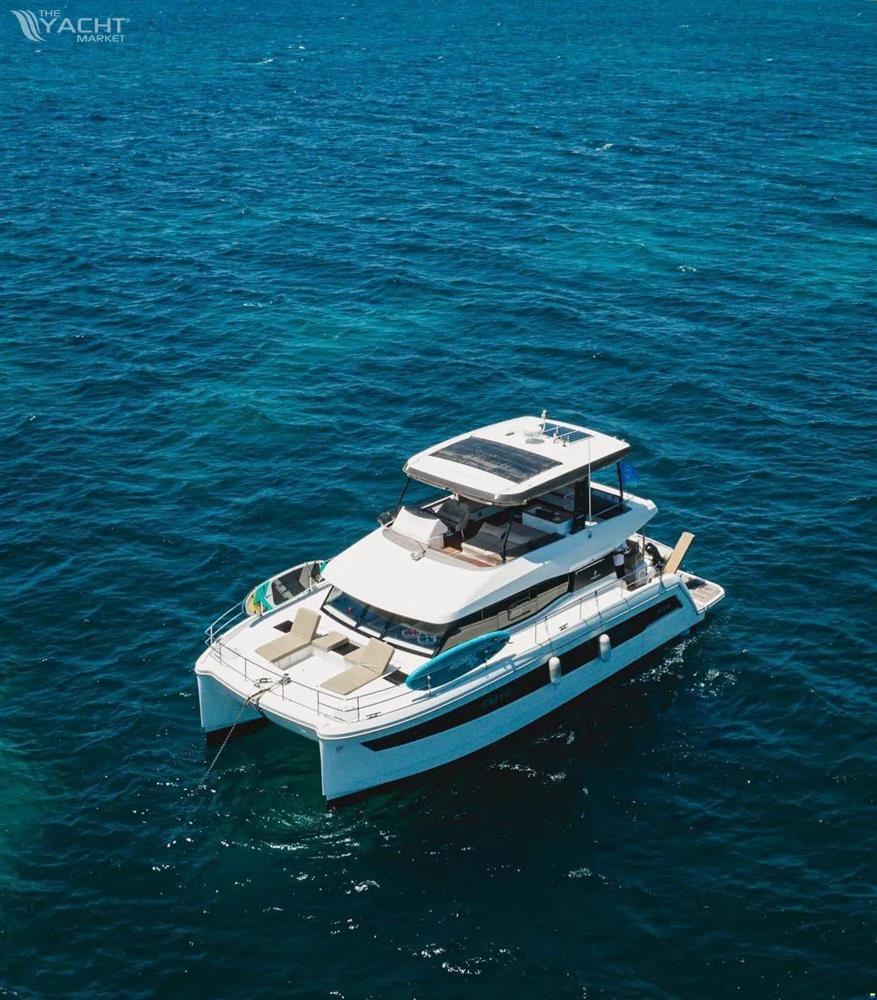 Fountaine Pajot MY6