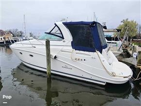 Rinker 350 Express Cruiser