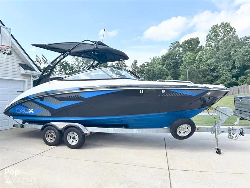 Yamaha 242X E-series - Yamaha 242X E-series