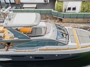 Azimut Flybridge 50 TTop