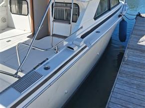 Bertram 28 Cruiser