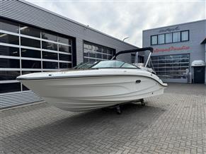 Sea Ray 210 SPX