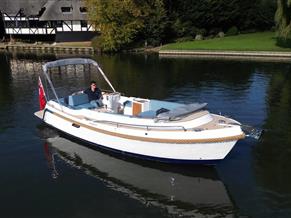 Interboat Intender 850
