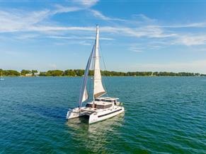 St Francis 460 Hybrid