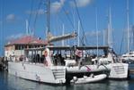 Catamaran H2X Maxi Day Charter Cat
