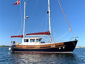 Fisher 34 Ketch