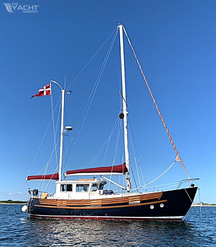 Fisher 34 Ketch