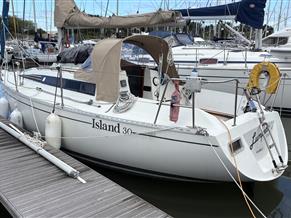 Beneteau First 29