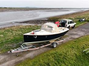 Cornish Crabbers Clam 19