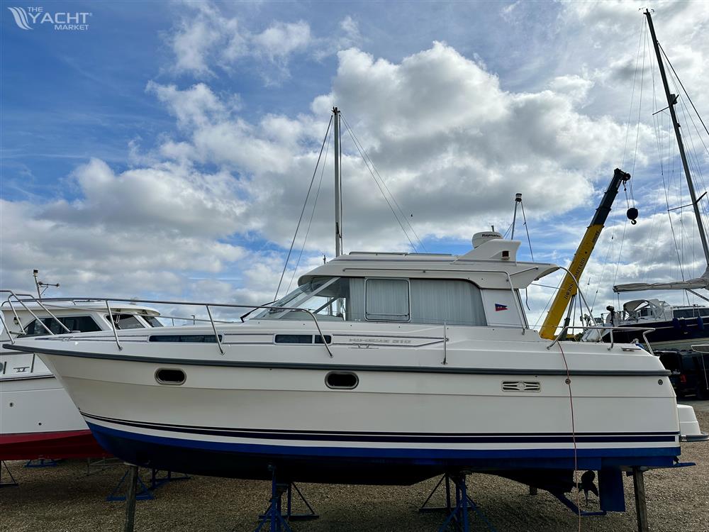 Nimbus 310 Coupe - 1998 Nimbus 310 Coupe 1