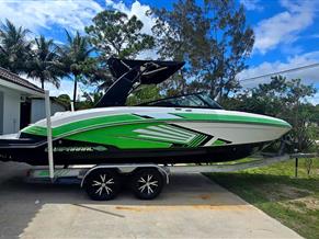 Chaparral 243 Vortex VRX