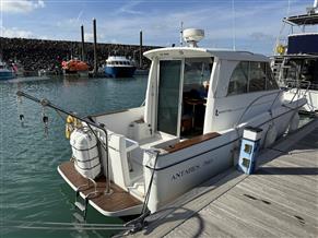 Beneteau Antares 760