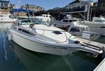 Rinker 260 Fiesta Vee
