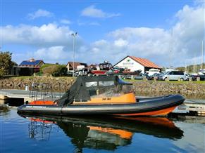 Redbay Stormforce 8.4m