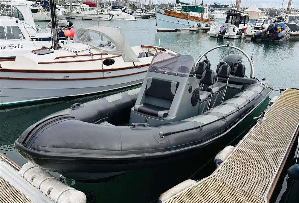 XS Ribs 700 Deluxe
