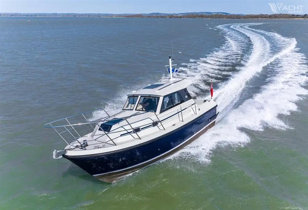 Orkney Pilothouse 25